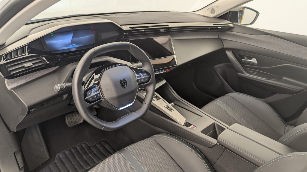 Peugeot 408 Hybrid 136 e-DCS6 Allure