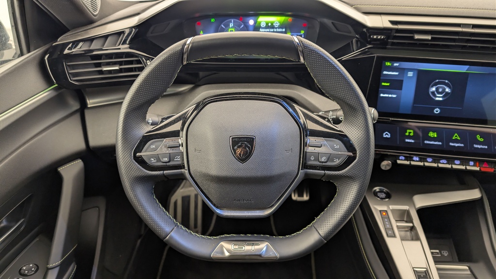 Peugeot 408 Hybrid 145 e-DCS6 GT