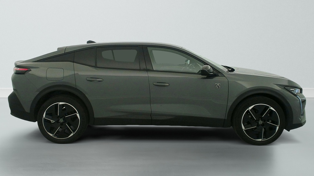 Peugeot 408 Hybrid 145 e-DCS6 GT