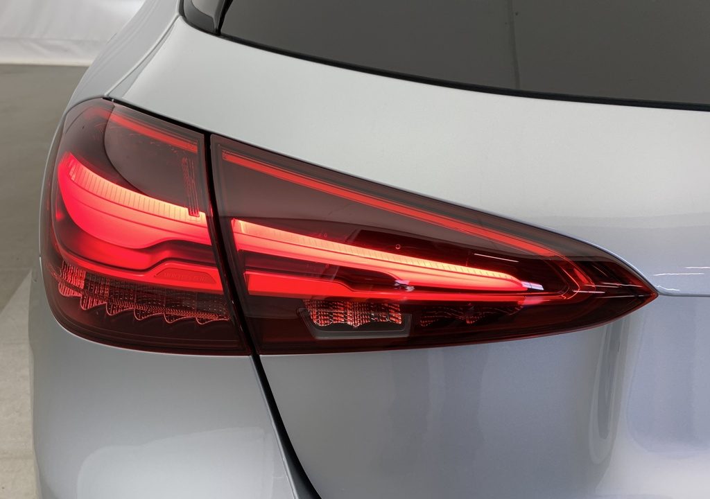 Mercedes-benz CLASSE A 200 d 8G-DCT AMG Line