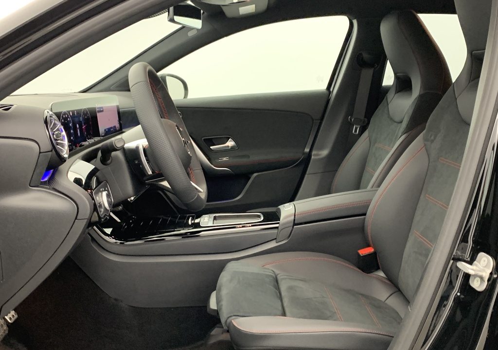 Mercedes-benz CLASSE A 200 d 8G-DCT AMG Line