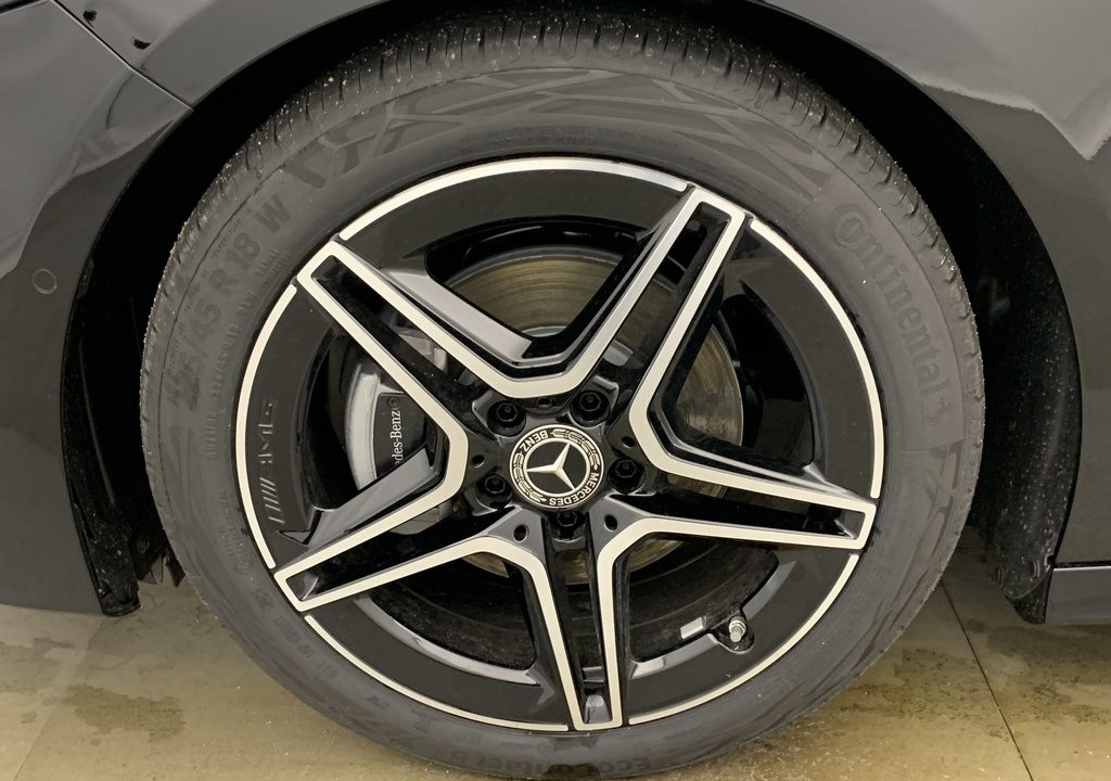 Mercedes-benz CLASSE A 200 d 8G-DCT AMG Line