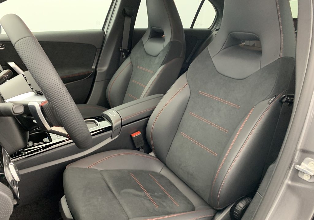 Mercedes-benz CLASSE A 200 d 8G-DCT AMG Line