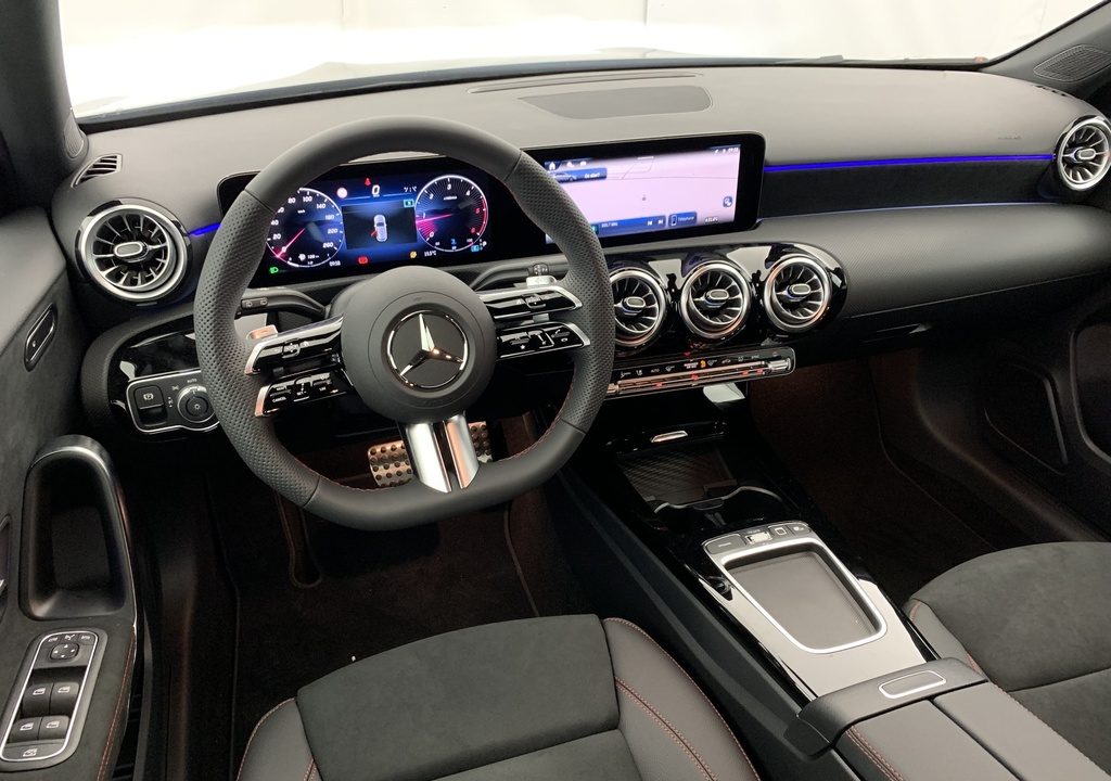 Mercedes-benz CLASSE A 200 d 8G-DCT AMG Line