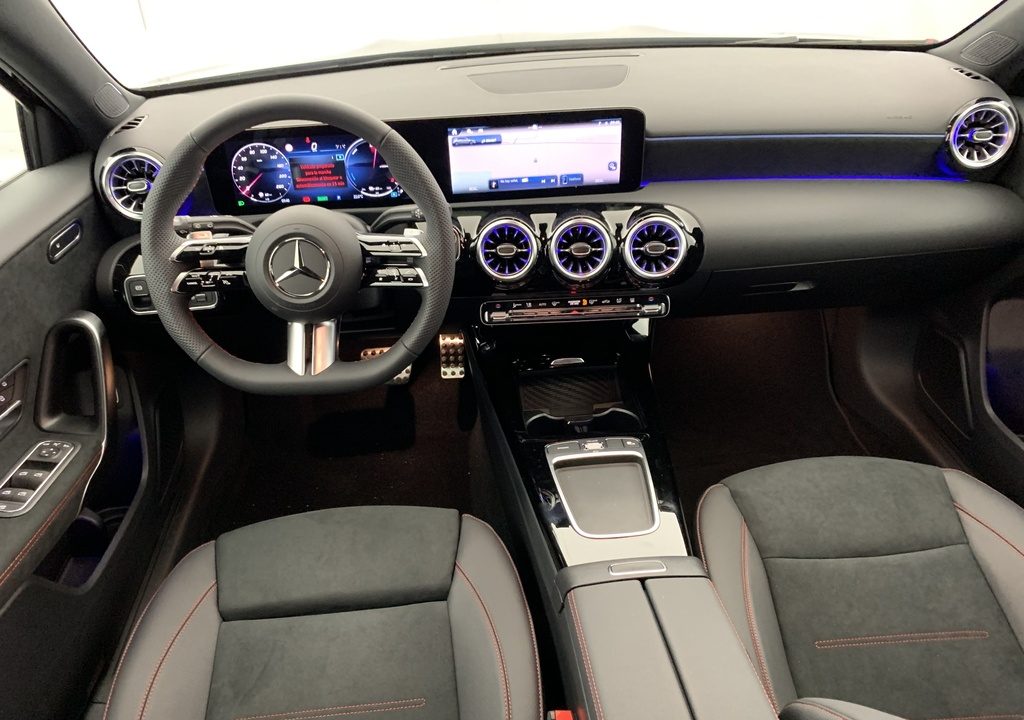 Mercedes-benz CLASSE A 250 e Hybrid EQ 8G-DCT AMG Line