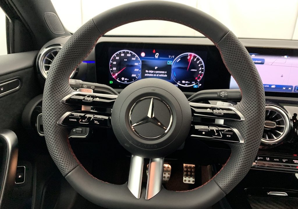 Mercedes-benz CLASSE A 250 e Hybrid EQ 8G-DCT AMG Line