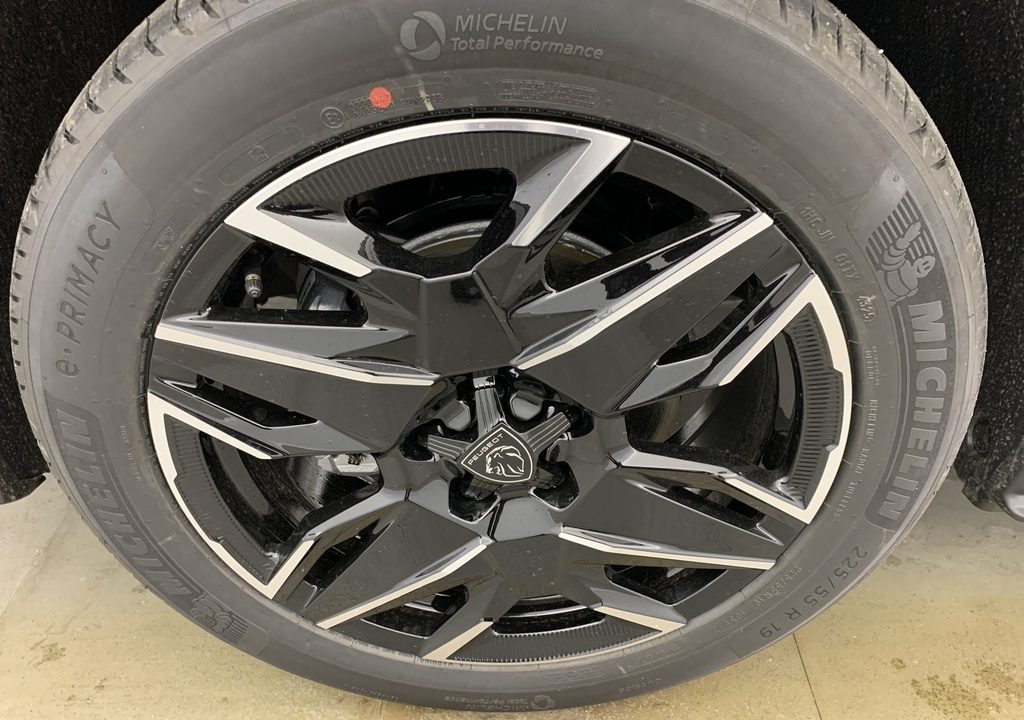 Peugeot 3008 Hybrid 145 e-DCS6 Allure