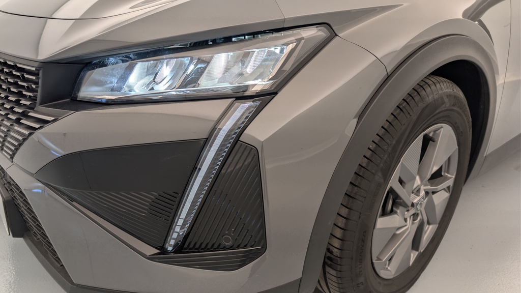 Peugeot 408 Hybrid 145 e-DCS6 Allure