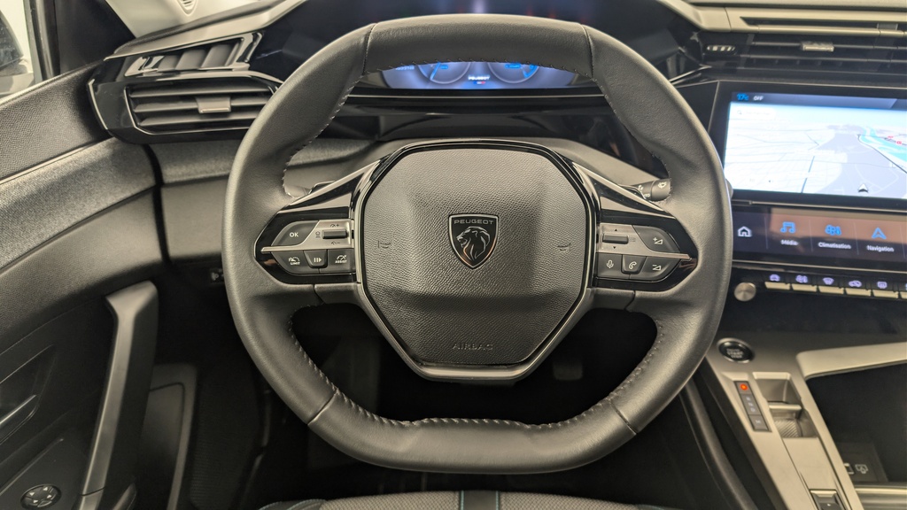 Peugeot 408 Hybrid 145 e-DCS6 Allure