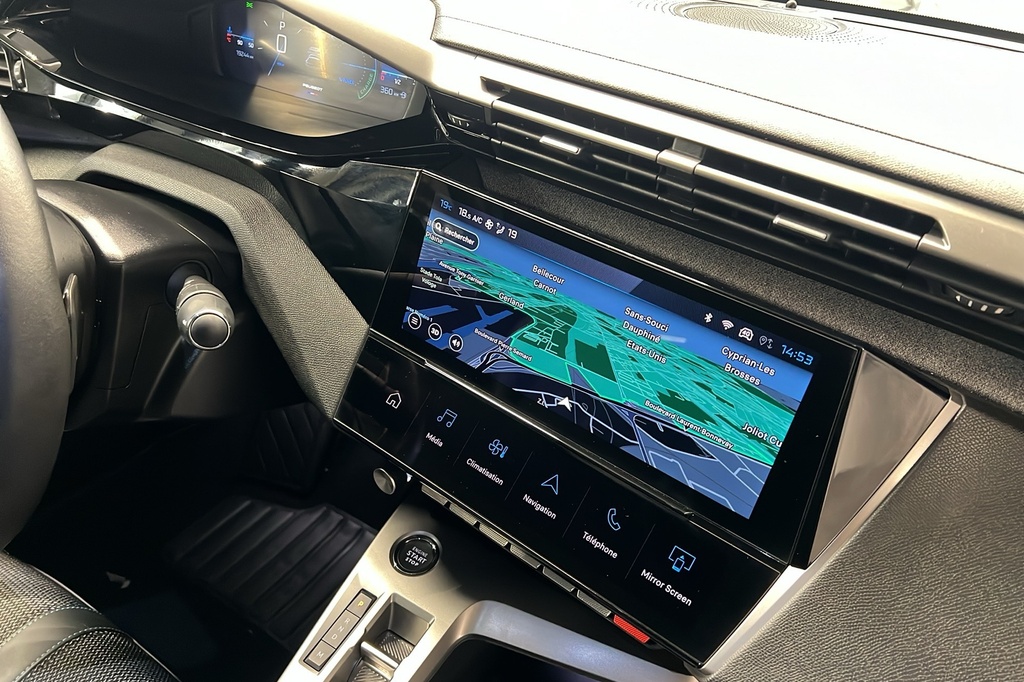 Peugeot 408 Hybrid 145 e-DCS6 Allure