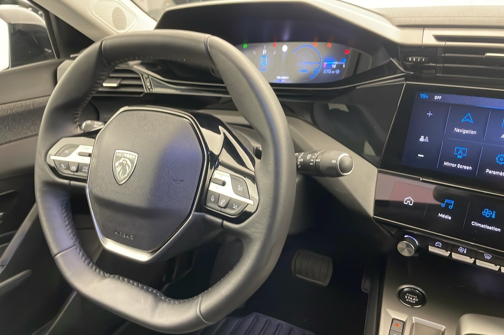Peugeot 408 Hybrid 136 e-DCS6 Allure