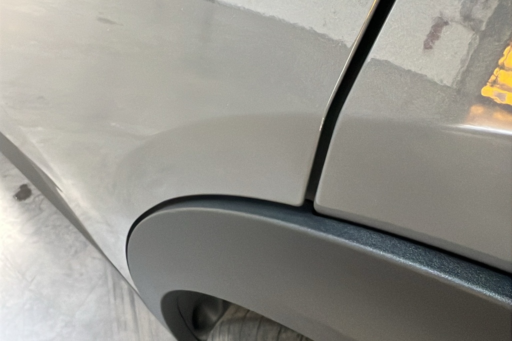 Peugeot 408 Hybrid 136 e-DCS6 Allure