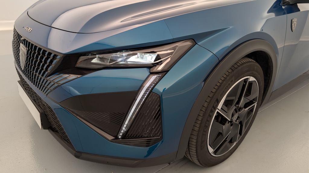 Peugeot 408 Hybrid 145 e-DCS6 GT