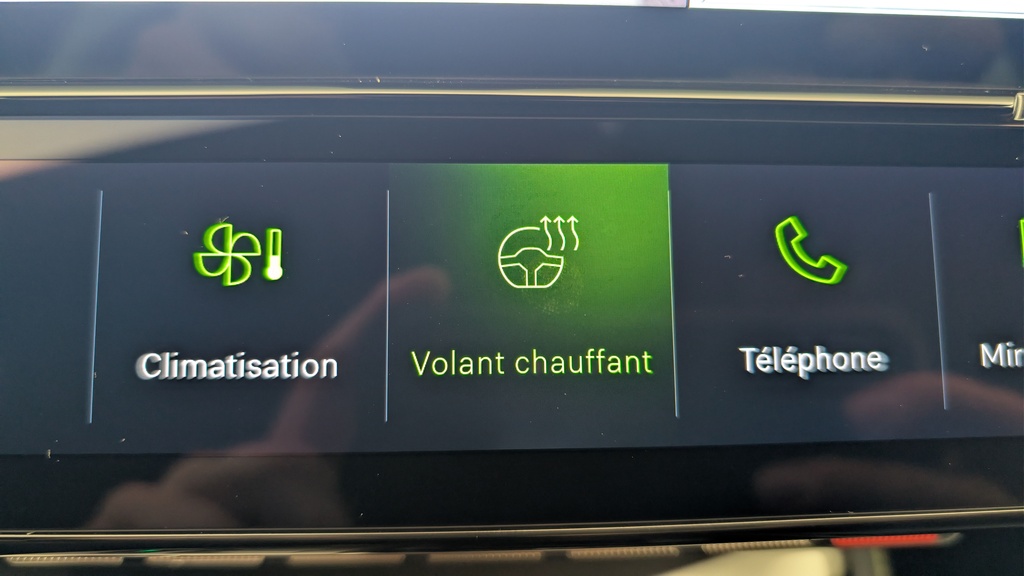 Peugeot 408 Hybrid 145 e-DCS6 GT