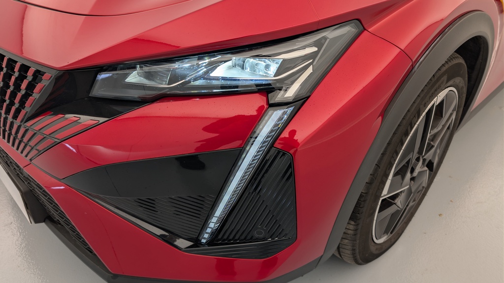 Peugeot 408 Hybrid 145 e-DCS6 GT