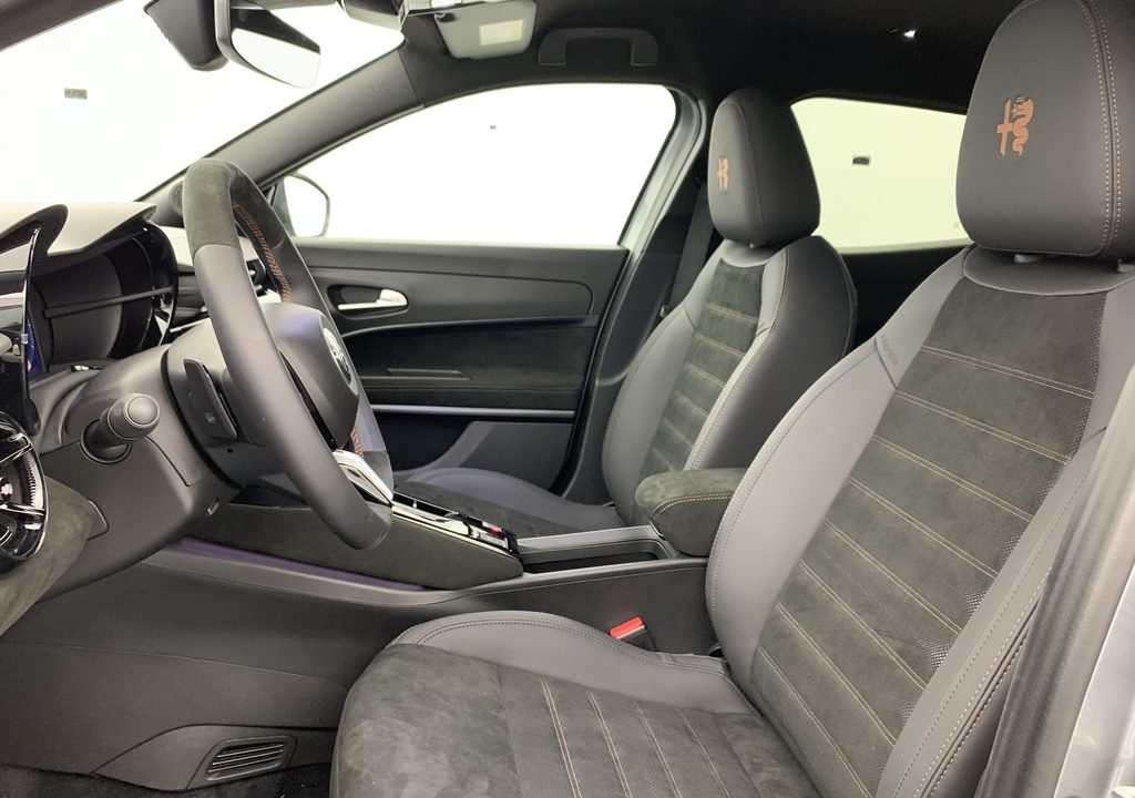 Alfa romeo Junior 1.2 Ibrida 145 ch eDCT6 Intensa