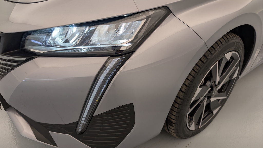 Peugeot 308 Hybrid 136 e-DCS6 Allure