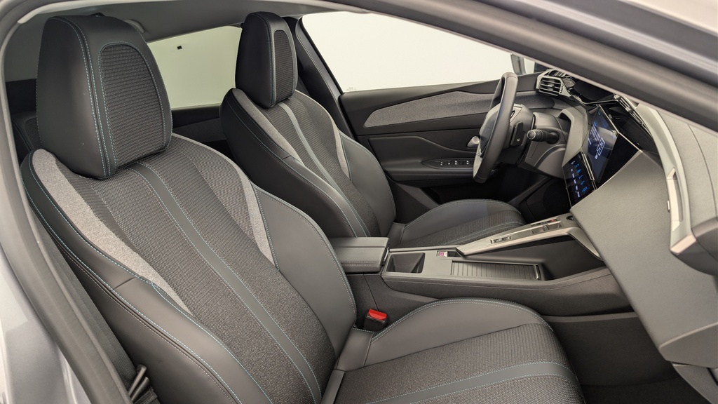 Peugeot 308 Hybrid 136 e-DCS6 Allure