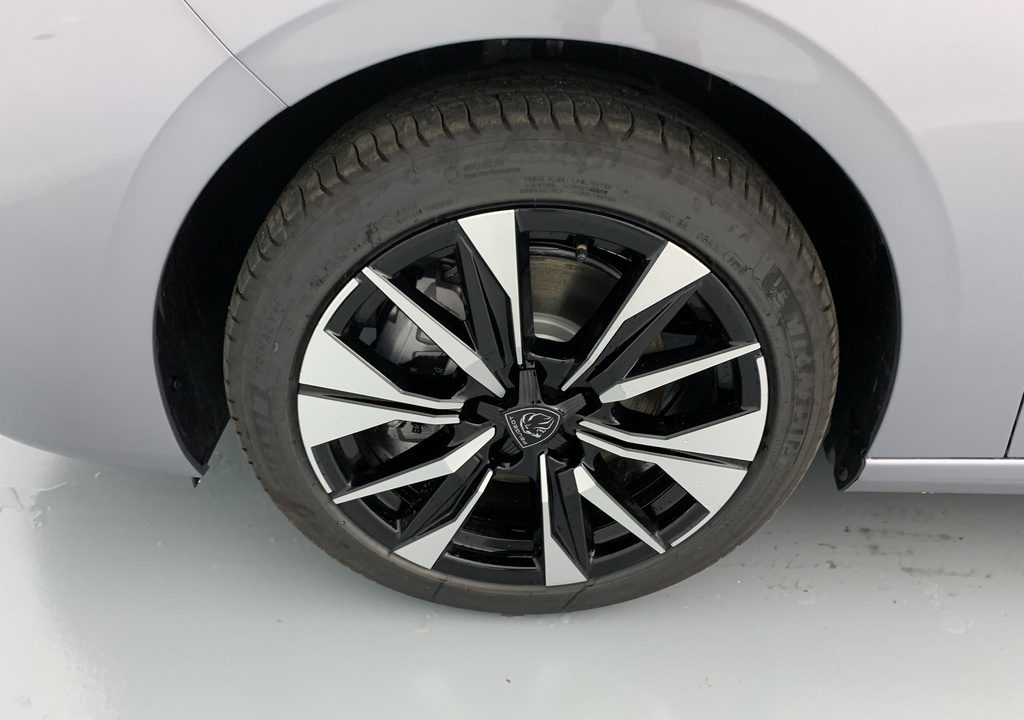 Peugeot 308 NOUVELLE BLUEHDI 130CH S&S EAT8 ALLURE