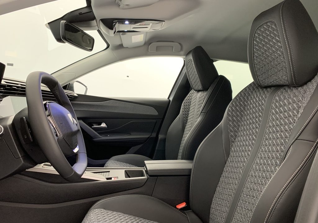 Peugeot 308 NOUVELLE BLUEHDI 130CH S&S EAT8 ALLURE