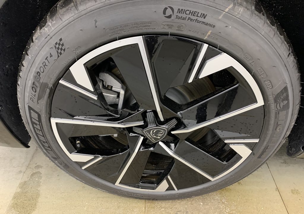 Peugeot 508 Hybrid 180 e-EAT8 Allure