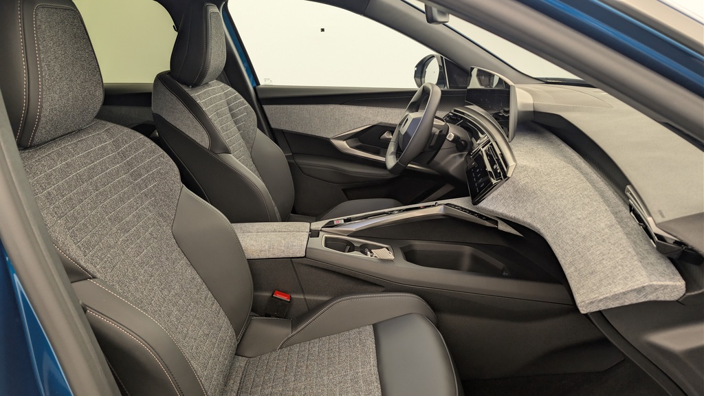 Peugeot 3008 Hybrid 145 e-DCS6 Allure