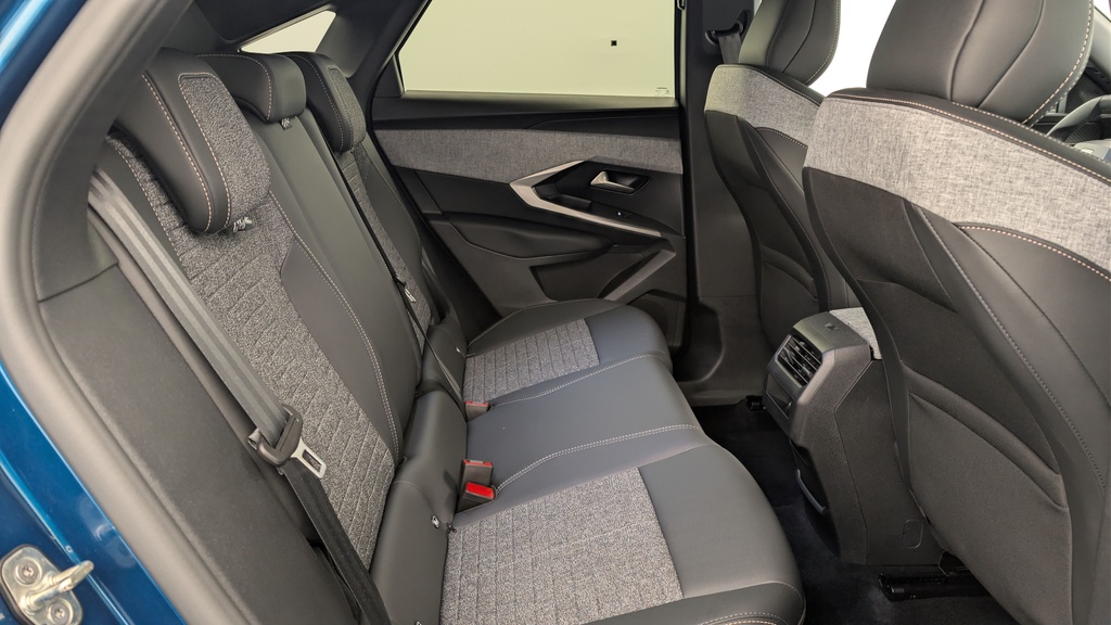 Peugeot 3008 Hybrid 145 e-DCS6 Allure