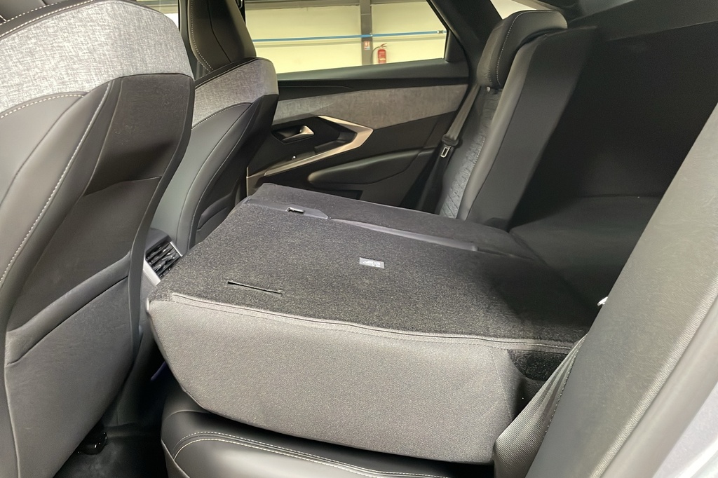 Peugeot 3008 Hybrid 145 e-DCS6 Allure