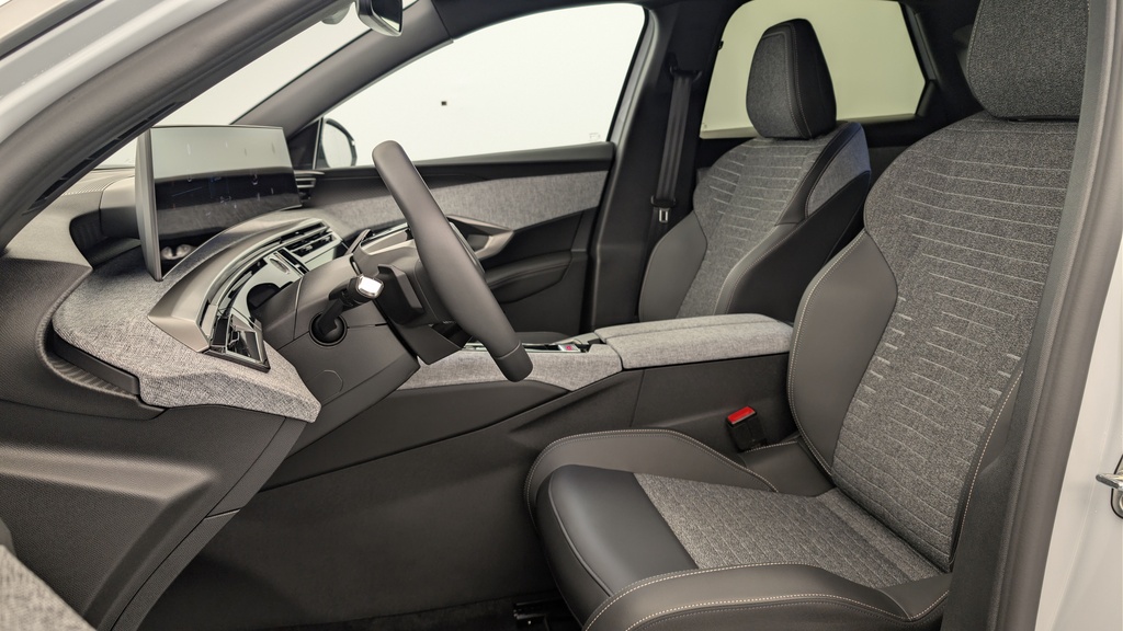 Peugeot 3008 Hybrid 145 e-DCS6 Allure