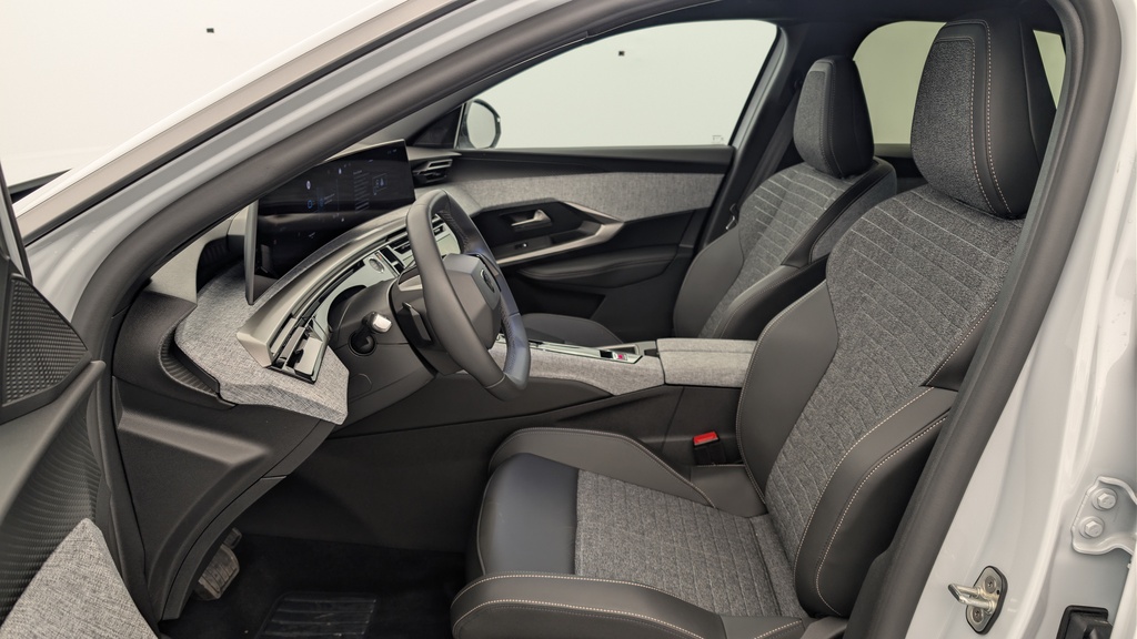 Peugeot 3008 Hybrid 145 e-DCS6 Allure