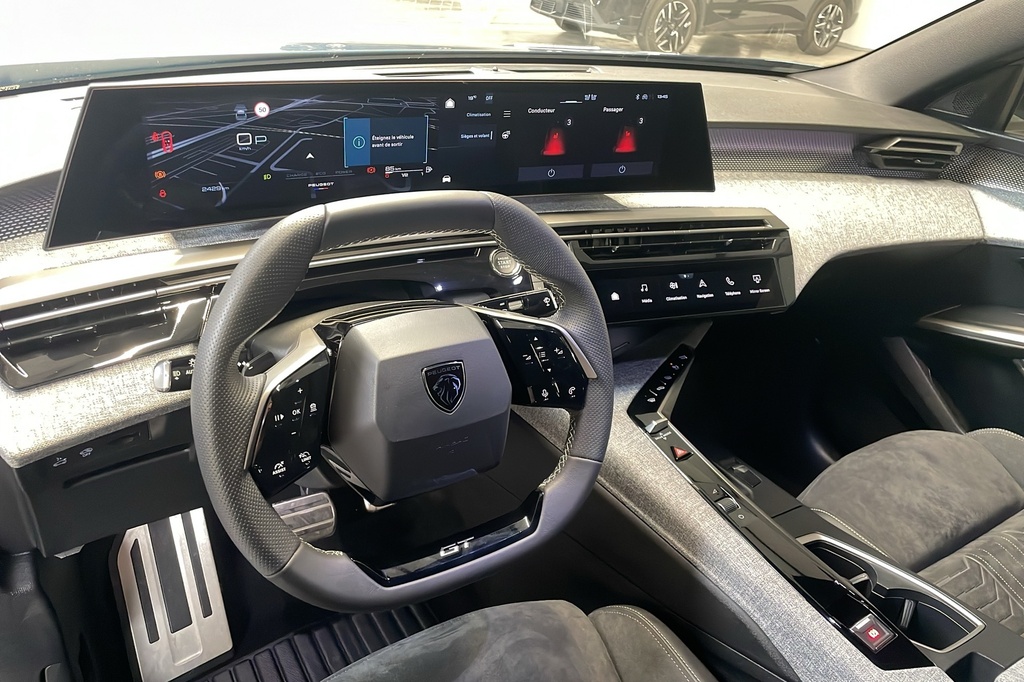 Peugeot 3008 Hybrid 145 e-DCS6 GT