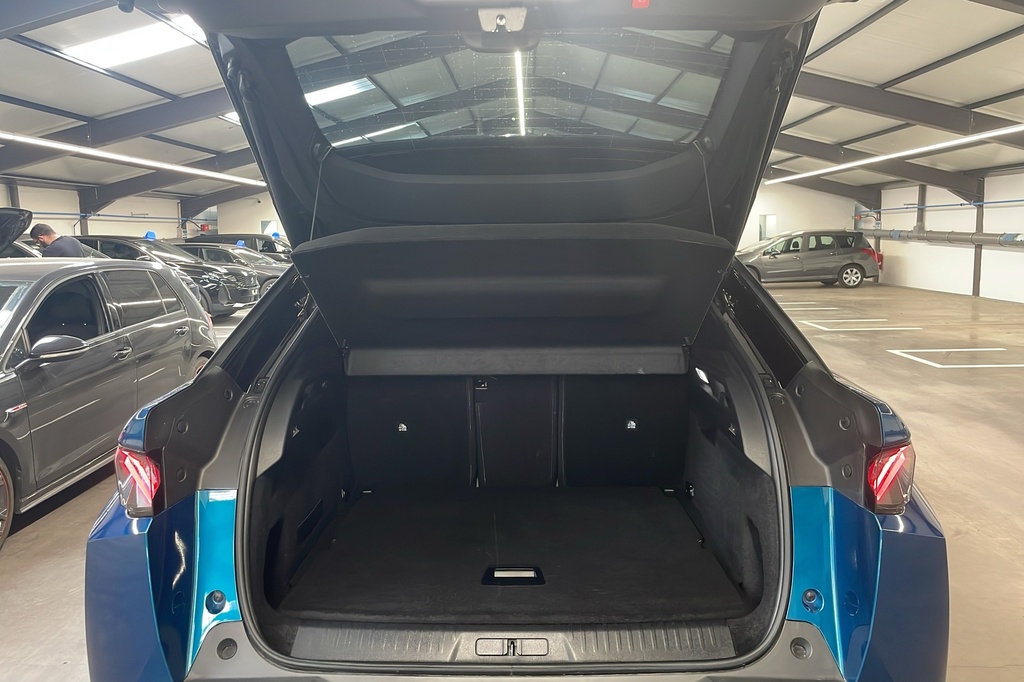 Peugeot 3008 Hybrid 145 e-DCS6 GT