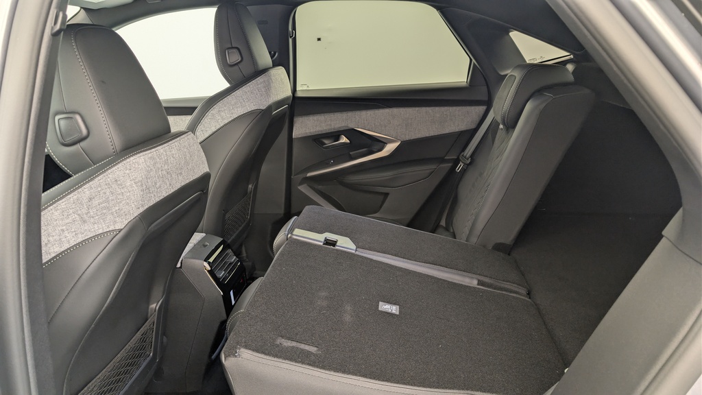 Peugeot 3008 Hybrid 145 e-DCS6 GT