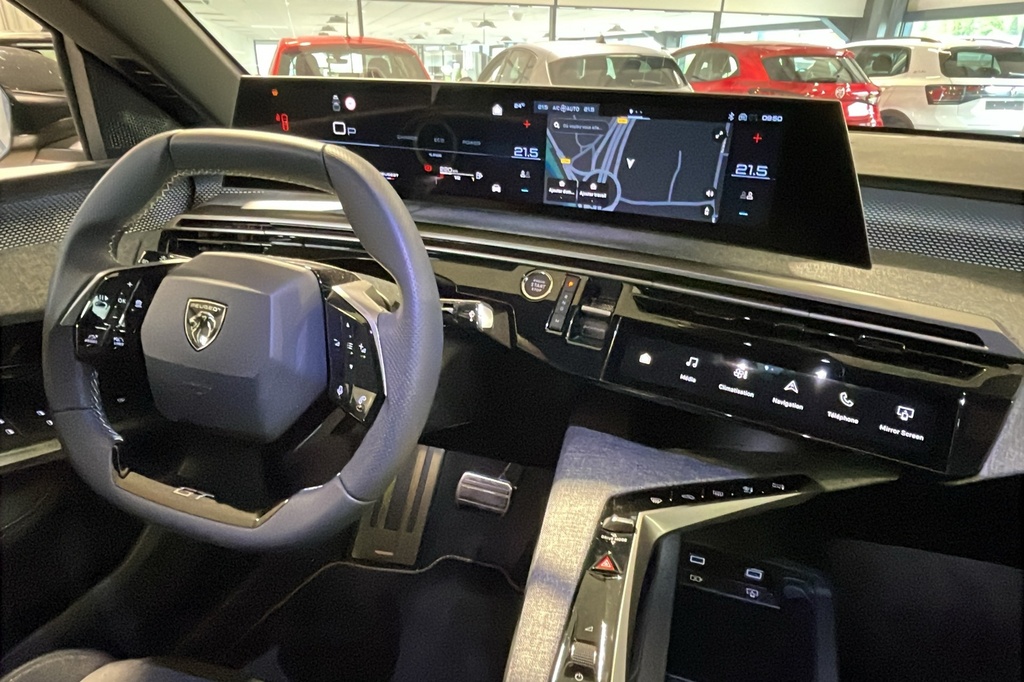 Peugeot 3008 Hybrid 145 e-DCS6 GT