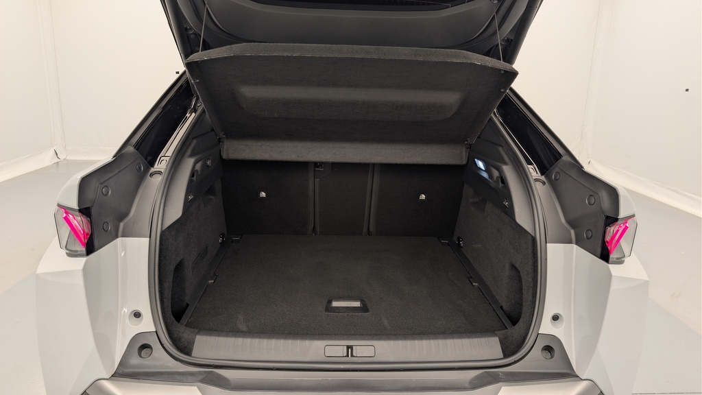 Peugeot 3008 Hybrid 145 e-DCS6 GT