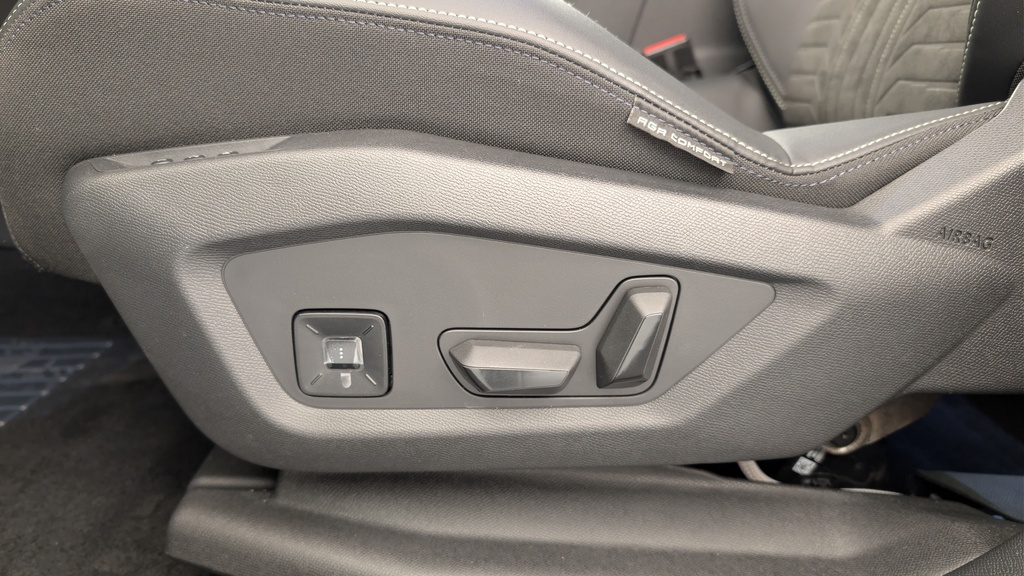 Peugeot 3008 Hybrid 145 e-DCS6 GT