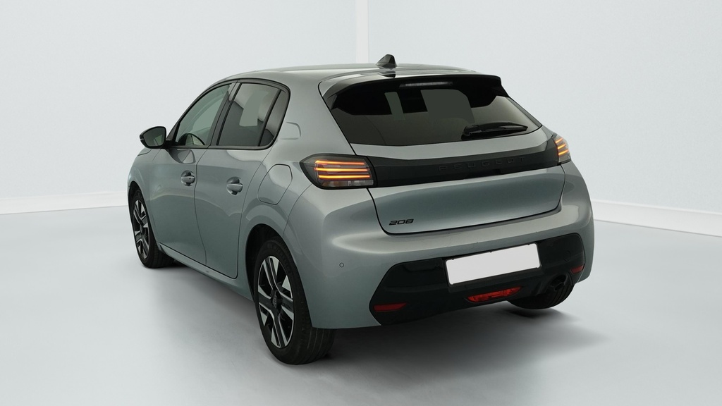 Peugeot 208 100 S&S BVM6 Allure