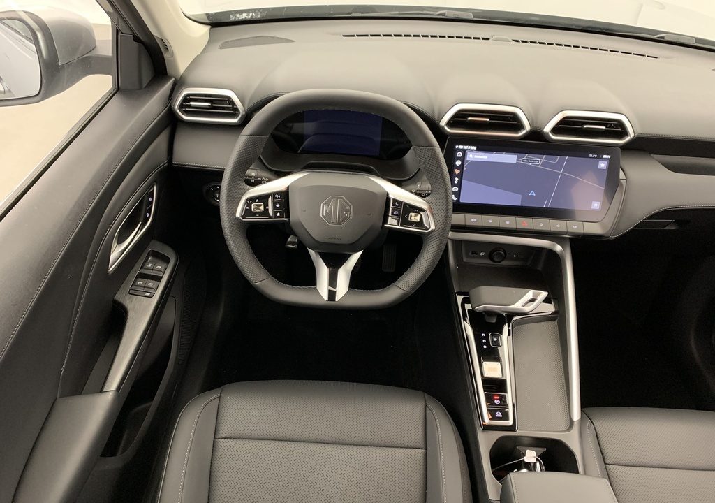 Mg ZS 1.5 L Hybrid+ 197 ch Luxury