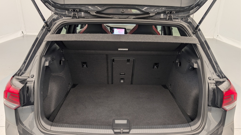 Volkswagen GOLF 8 2.0 TSI 245 DSG7 GTI