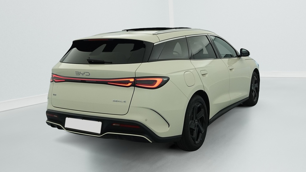 Byd SEAL 6 TOURING 1.5l DM-i 156 kW PHEV Comfort