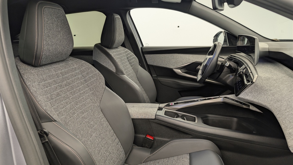 Peugeot 3008 Hybrid 145 e-DCS6 Allure