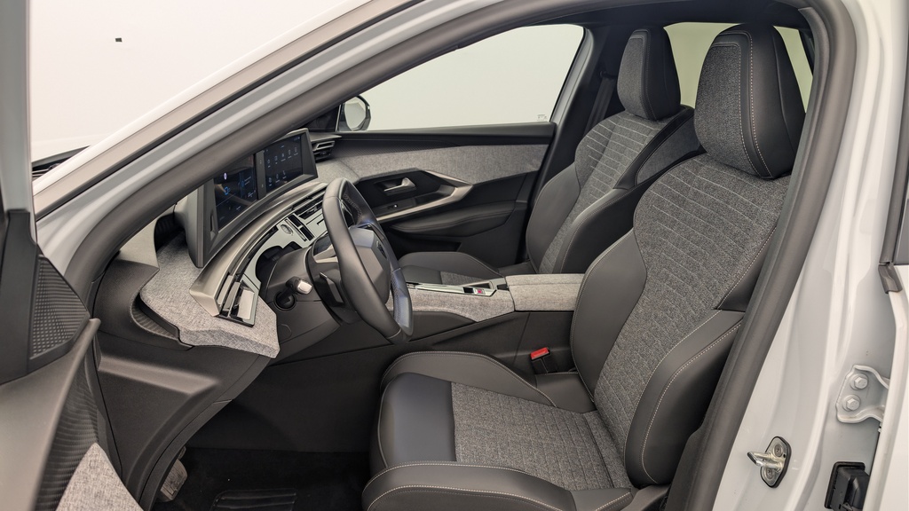 Peugeot 3008 Hybrid 145 e-DCS6 Allure