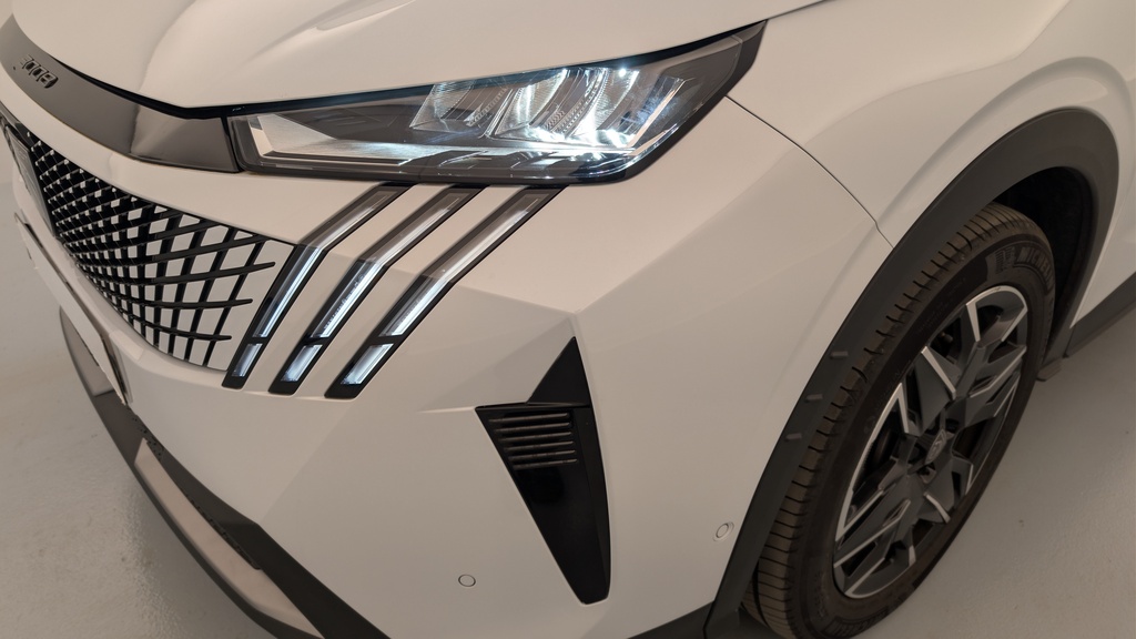 Peugeot 3008 Hybrid 145 e-DCS6 Allure