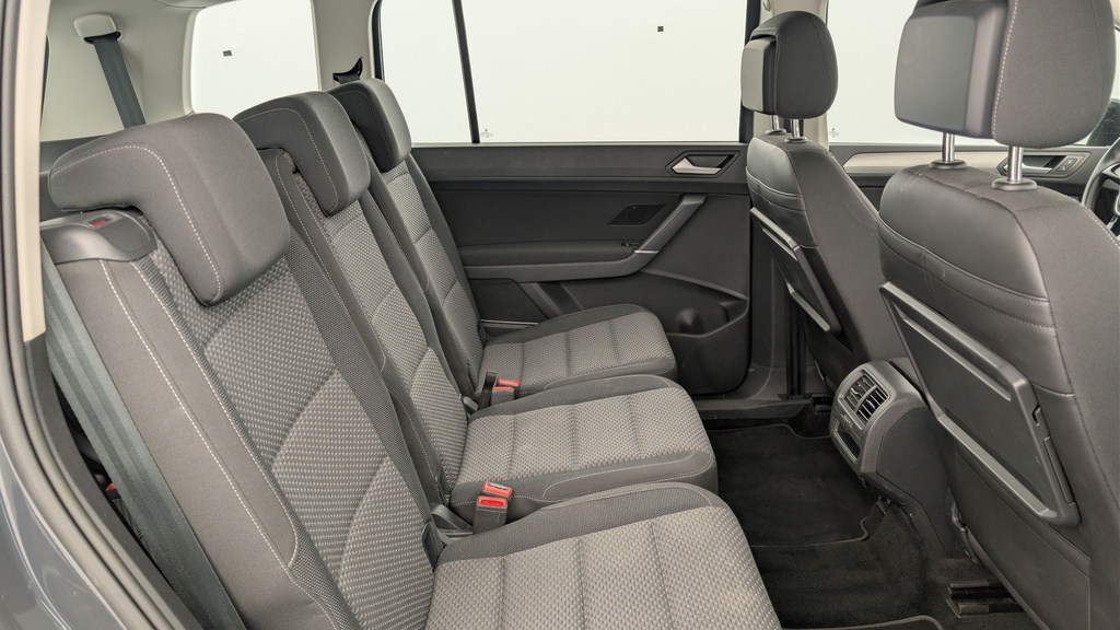 Volkswagen Touran 1.5 TSI EVO 150 7PL LOUNGE
