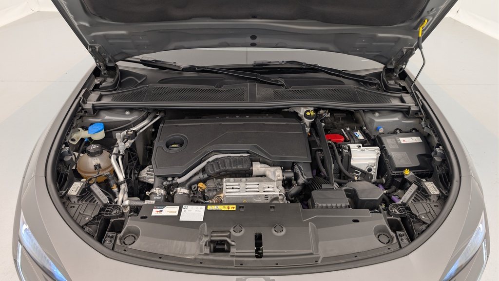 Peugeot 408 Hybrid 136 e-DCS6 Allure