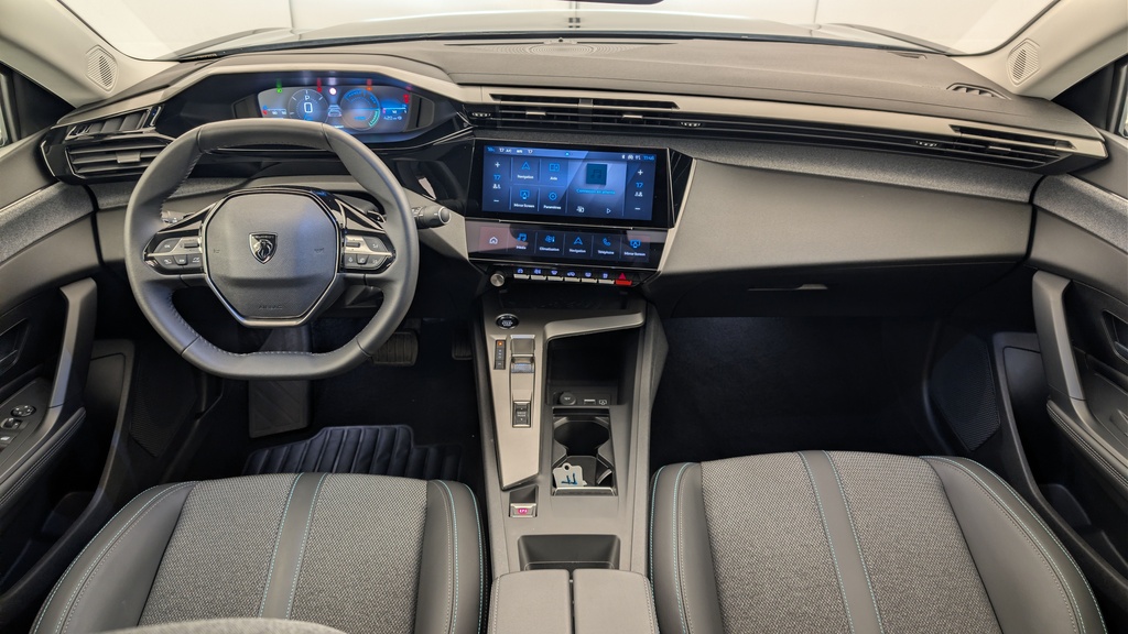 Peugeot 408 Hybrid 136 e-DCS6 Allure