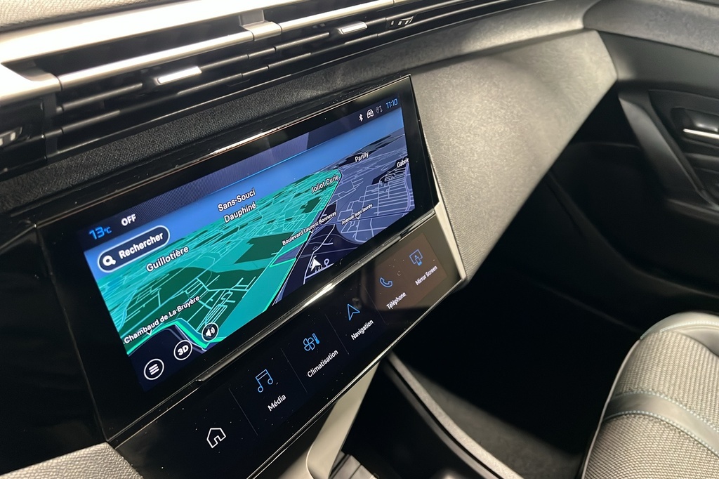Peugeot 408 Hybrid 136 e-DCS6 Allure