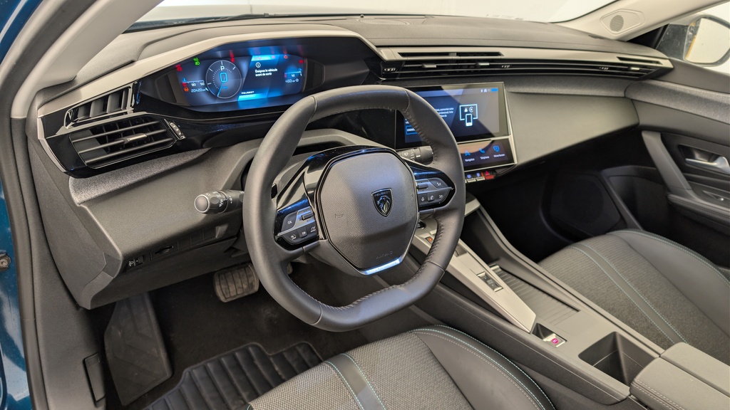Peugeot 408 Hybrid 136 e-DCS6 Allure