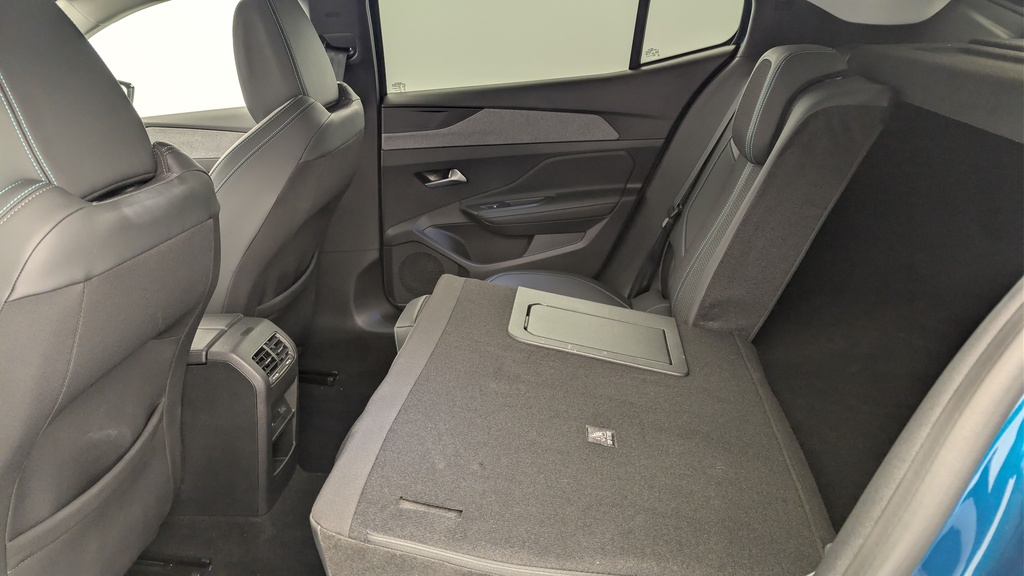 Peugeot 408 Hybrid 136 e-DCS6 Allure