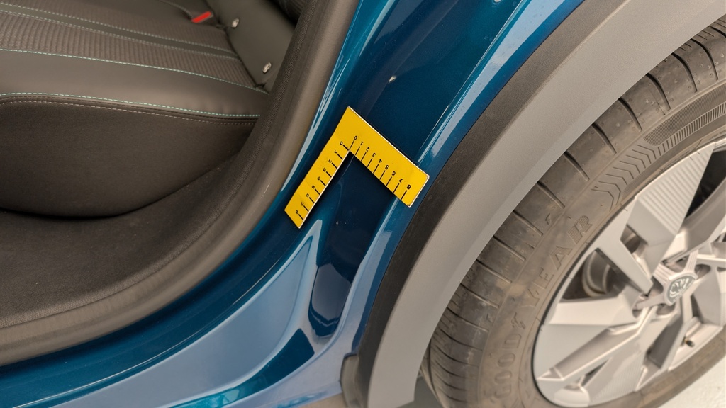Peugeot 408 Hybrid 136 e-DCS6 Allure